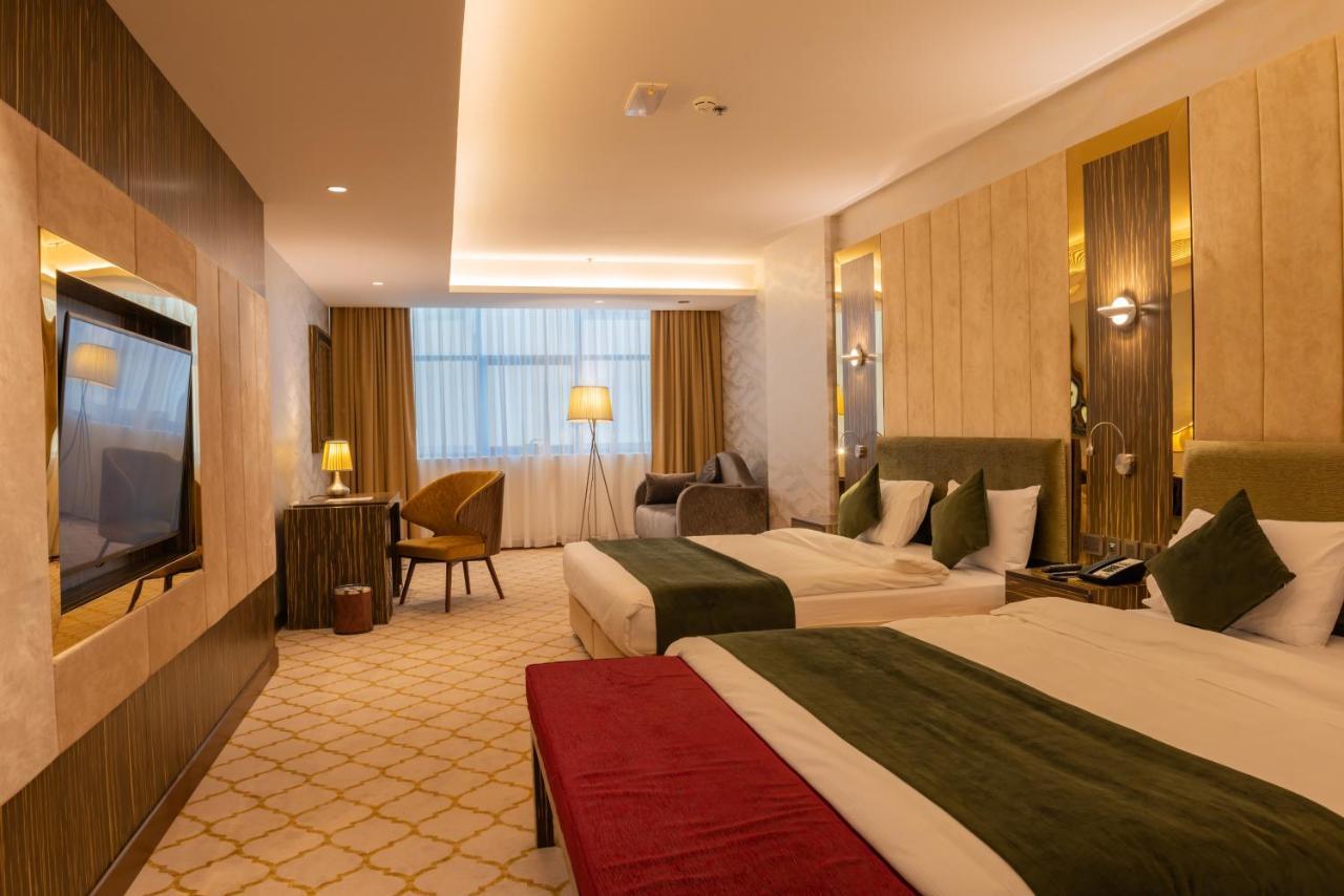 Royal Crown Hotel Masqat Buitenkant foto